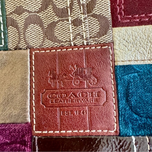 Coach Y2K Holiday Patchwork Wristlet Limited Edition 2007 EUC - Picture 2 of 14